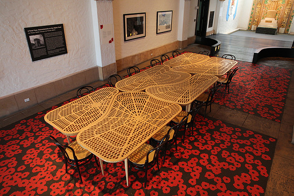 20150225_Wolfsonian_Museum_nick_Table_9C7C0197