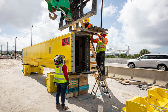 20210721_Connecting_Miami_75A3466
