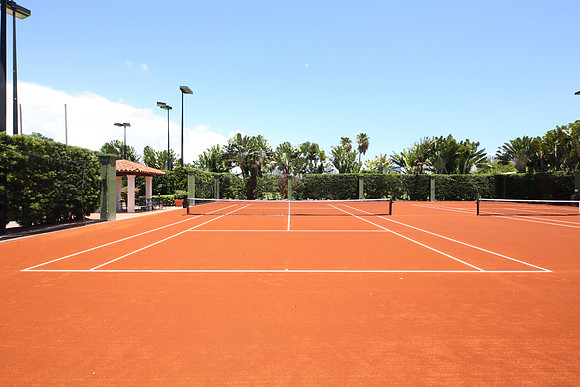 20150804_Tennis_Red_Clay_Fisher_9C7C0915