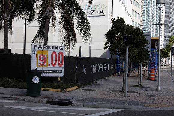 20151108300_Biscayne_Moriarty_75A7682