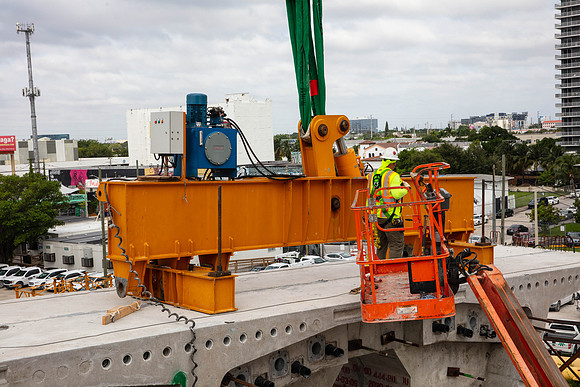 20201102_Connecting_Miami__75A6805