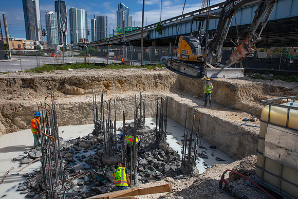 20201026_Connecting_Miami__75A6345