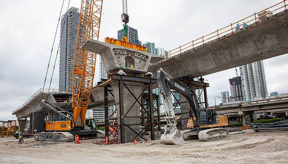 20201102_Connecting_Miami__75A6684