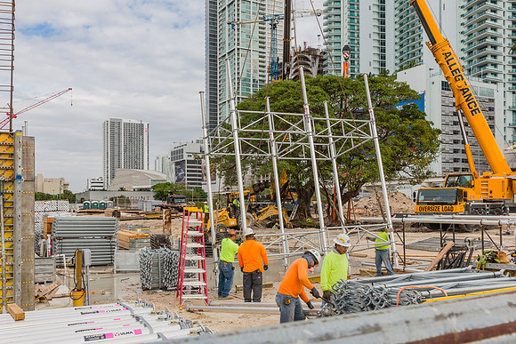 20161209_Paramont_World_Center_9C7C0122