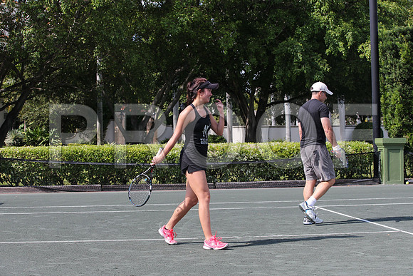 20141116_Tennis_Fisher_CG3P3344