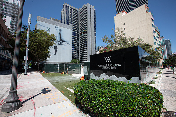 20220419_Waldorf_Astoria_Moriarty__75A0809