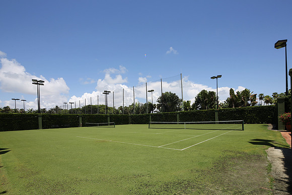 20150804_Tennis_Red_Clay_Fisher_9C7C0874