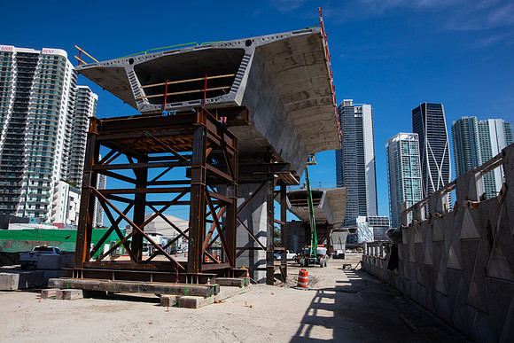 20210204_Connecting_Miami_75A0275