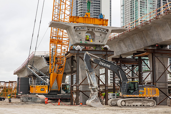 20201102_Connecting_Miami__75A6693