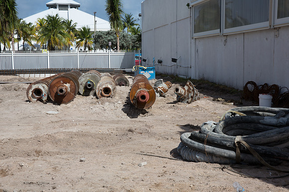 20130821_Related_9C7C6368