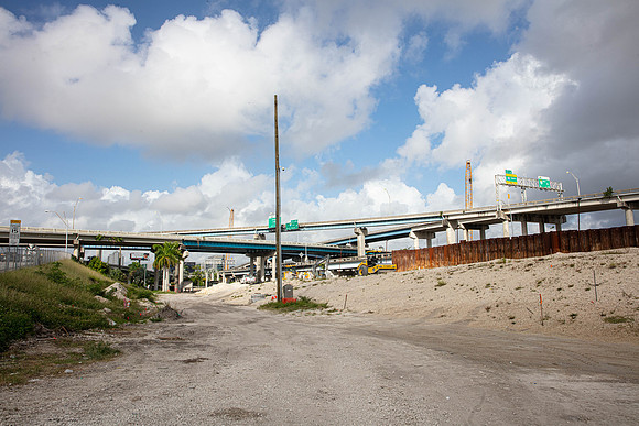 20201029_Connecting_Miami__75A6591