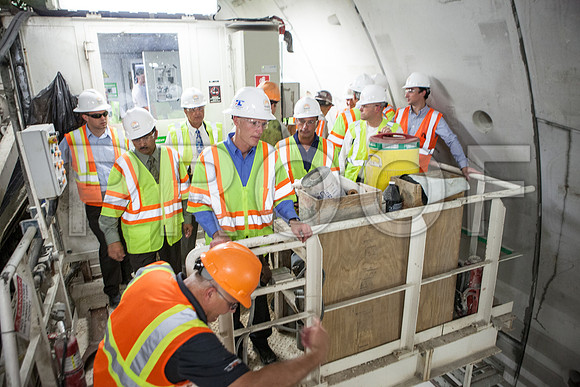 20120614-DG_Govenor_Rick_Scott_Visite_MT_Miami_FL_IMG-6672