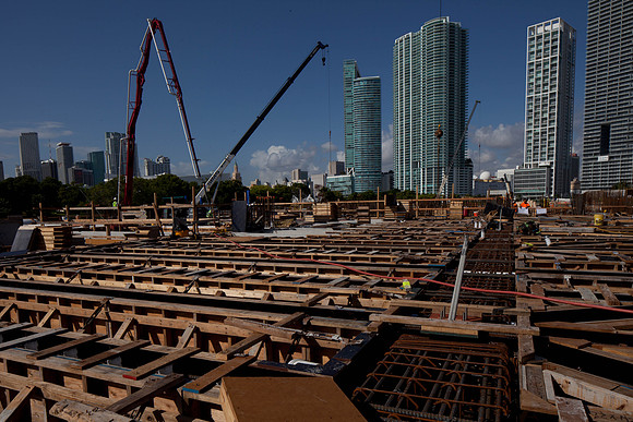 20110913-6039_PAMM_DG_Miami_Art_Museum_Miami_FL_IMG_4582