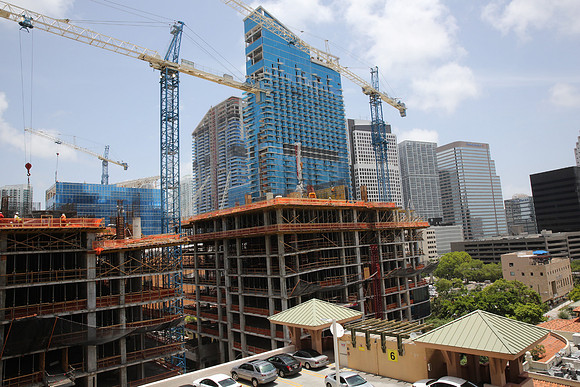 20150701_Brickell_Heights_2_Related_9C7C0674