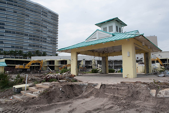 St_Regis_Demolition_20071025_Bal_Harbor_FL-0116