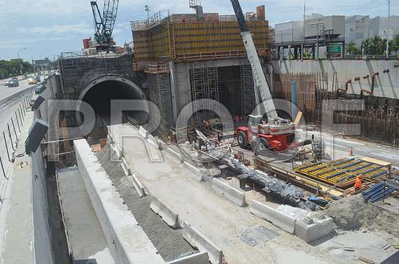 PortMiami_Tunnel_Watson_Island_EASTBOUND_2013-08-28_120000