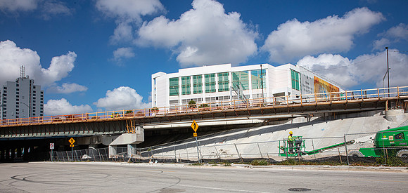 20220207_Connecting_Miami _75A4722
