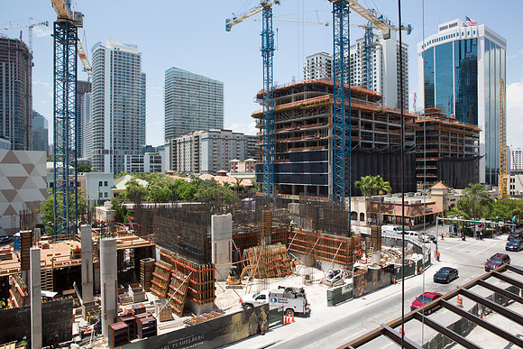 20150727_Brickell_Height2_Related_project_9C7C7914