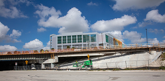 20220207_Connecting_Miami _75A4725