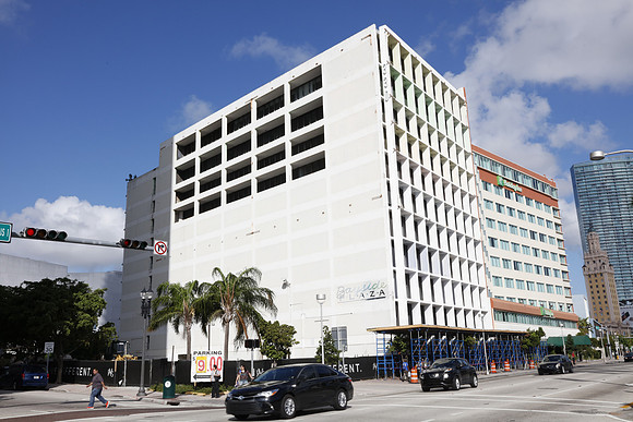 20151108300_Biscayne_Moriarty_75A7694