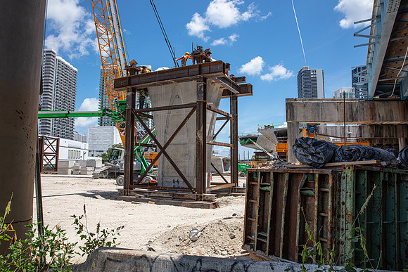 20210407_Connecting_Miami_75A9725