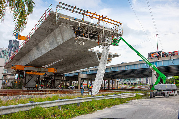 20210513_Connecting_Miami_75A1244