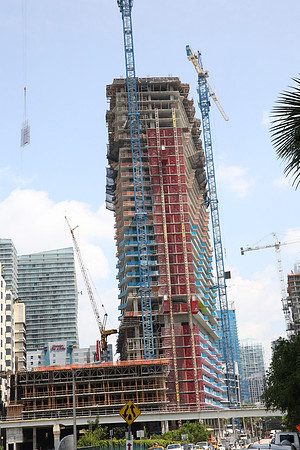 20150427_Related_SLS_S_Miami_Ave_9C7C3717