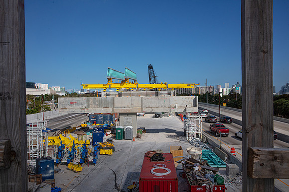 20220301_Connecting_Miami_75A9754