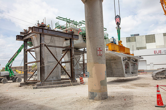 20210407_Connecting_Miami_75A9790