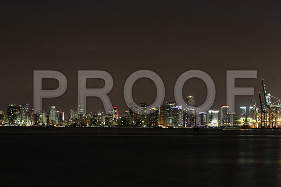 20140819_Miami_Skyline_night_CG3P0894