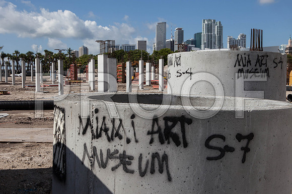 20110719-5030_C_DG_Museum_Construction_Miami_FL_2011_IMG_1270