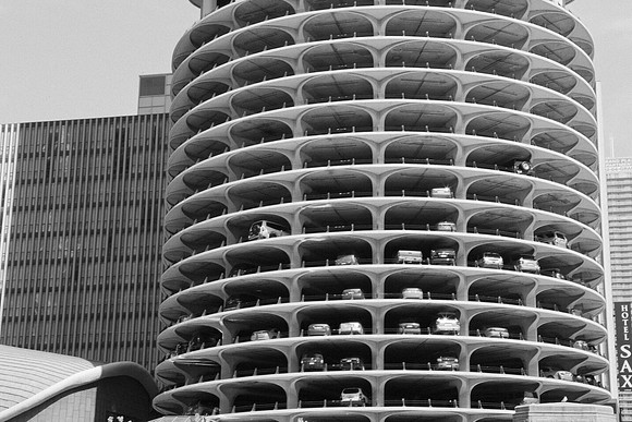 0015_DG_Chicago_USA_2009_5L8Y2037