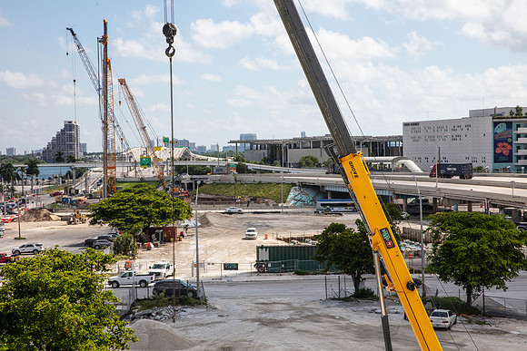 20201009_Connecting_Miami__MG_4509