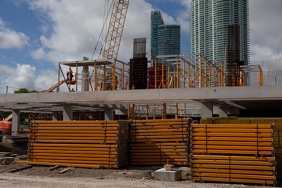 20111101-7007_DG_MAM_Construction_1112011_IMG_6605
