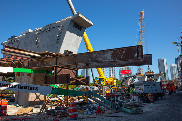 20211207_Connecting_Miami_75A2199