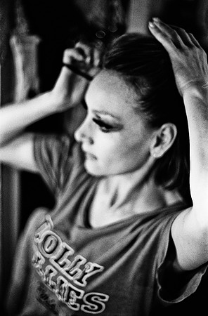 2516_FM_BW_35MM_CW_FOLES_1988_008