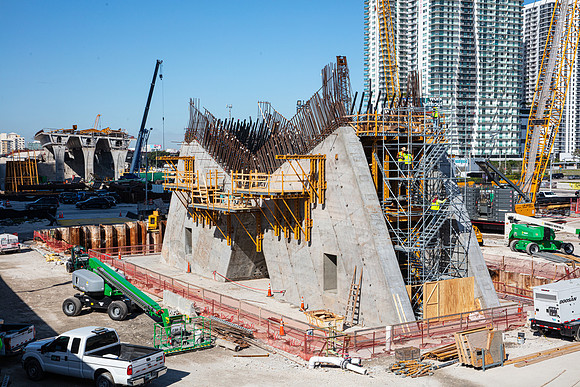20220207_Connecting_Miami _75A4670