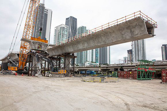 20201102_Connecting_Miami__75A6689