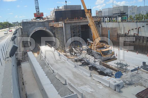 PortMiami_Tunnel_Watson_Island_EASTBOUND_2013-08-13_121500