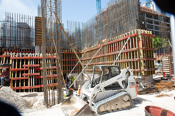 20150727_SLS_Brickell_Related_9C7C7311