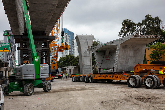 20201102_Connecting_Miami__75A6883