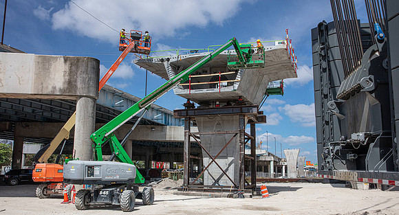 20210408_Connecting_Miami_75A9992