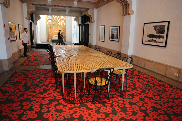 20150225_Wolfsonian_Museum_nick_Table_9C7C0207