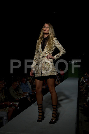 7016_DG_CLOE_FASHION_FISHER_11282011_AL1B2995