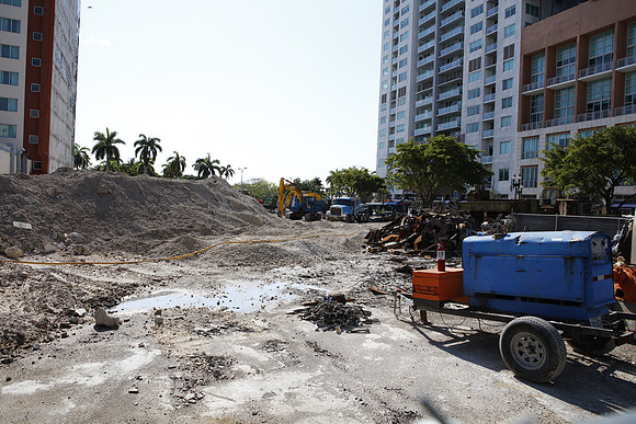 20160513_300_Biscayne_Moriarty_S5A8107