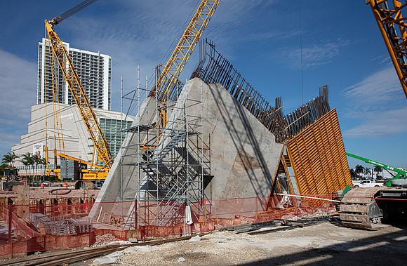 20220106_Connecting_Miami_75A3929