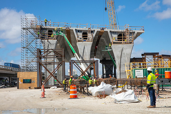 20201026_Connecting_Miami__75A6185