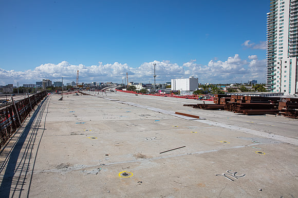 20220207_Connecting_Miami _75A4912
