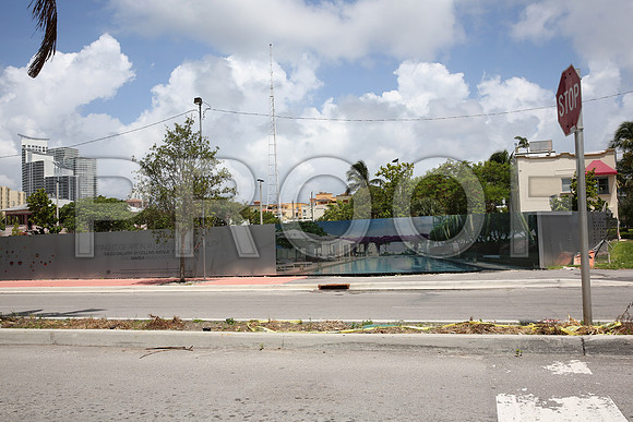 20130822_Related_9C7C9608
