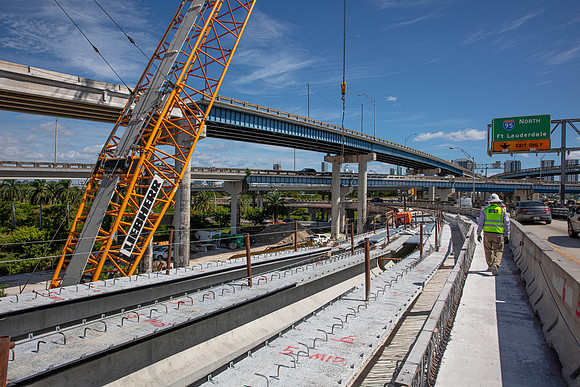 20211019_Connecting_Miami_75A8597-2